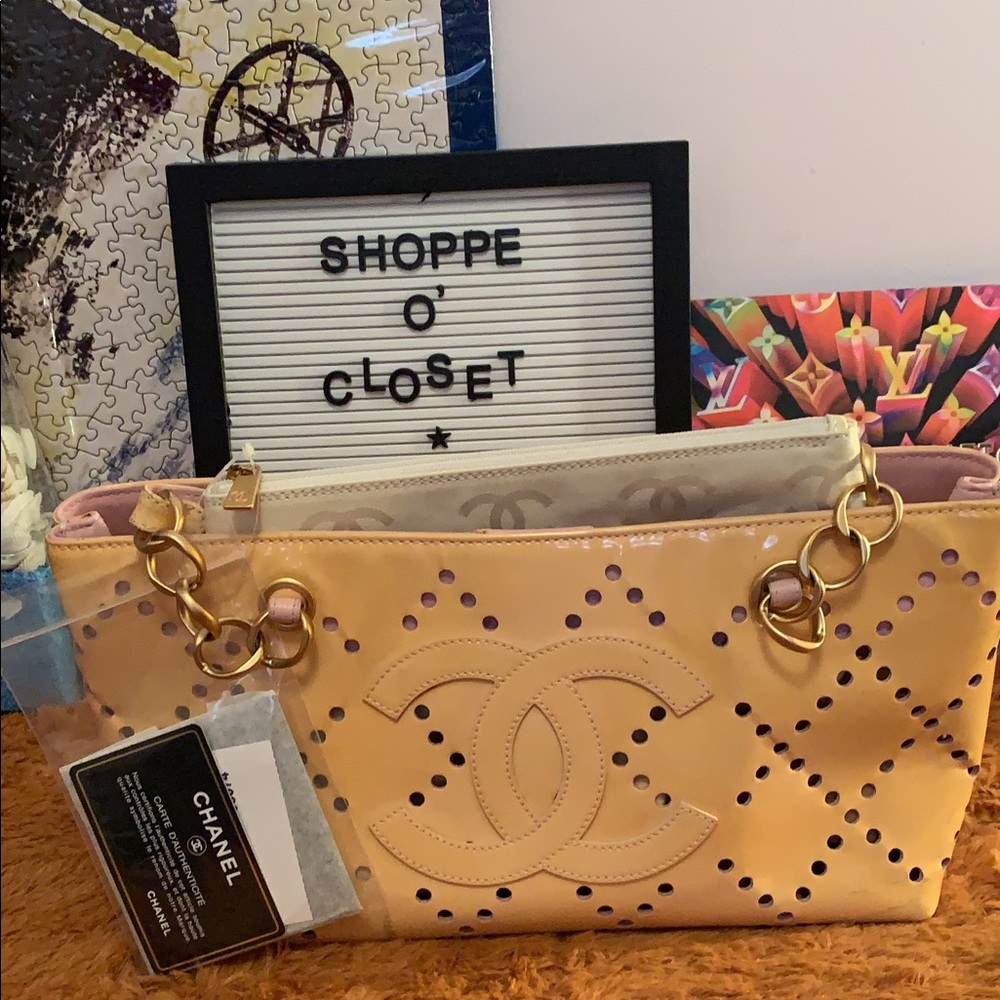 💯 Authentic Chanel Cream Perforated Shopper